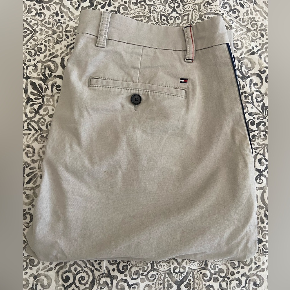 TOMMY HILFIGER, Silver, Short, Casual, Men